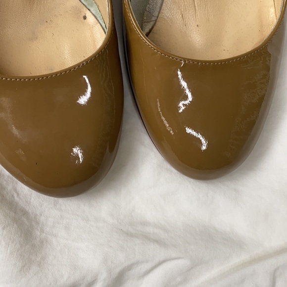 Kate Spade Tan Patent Pumps - Picture 4 of 4